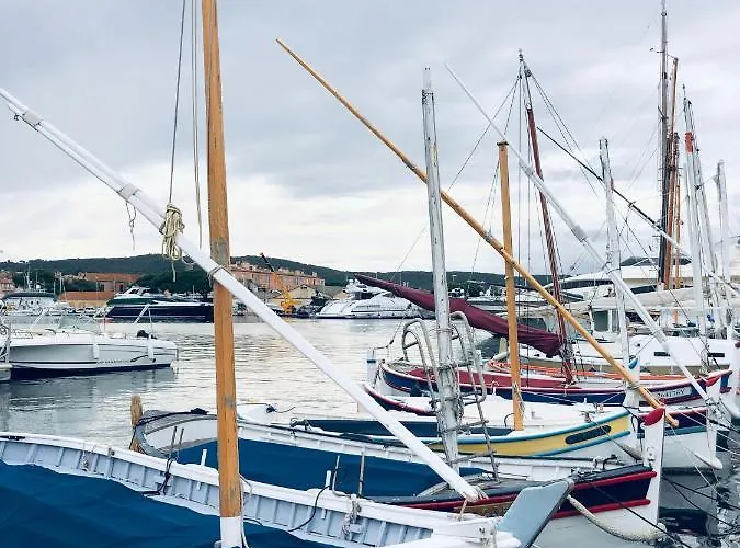 Tropez - Old Village - Modern & Cosy Daire *