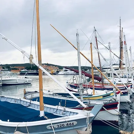 Tropez - Old Village - Modern & Cosy Daire *