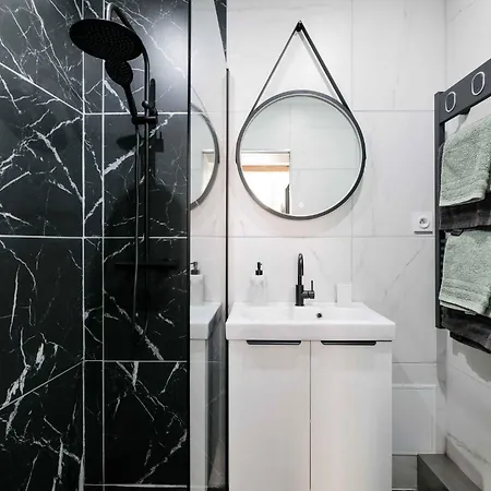 Апартаменты Tropez - Old Village - Modern & Cosy Сен-Тропе