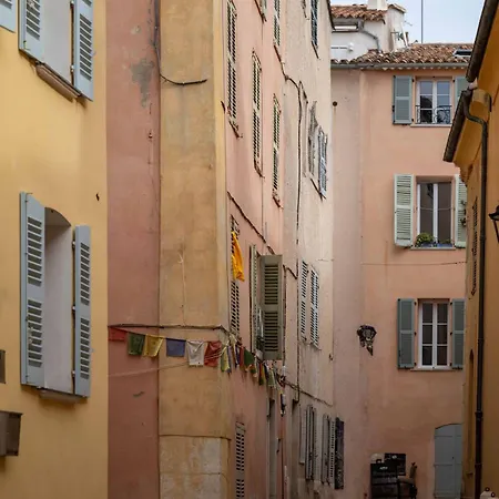 Apartmán Tropez - Old Village - Modern & Cosy *