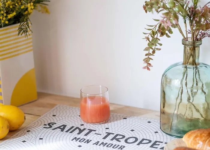 Apartment Tropez - Old Village - Modern & Cosy Saint-Tropez